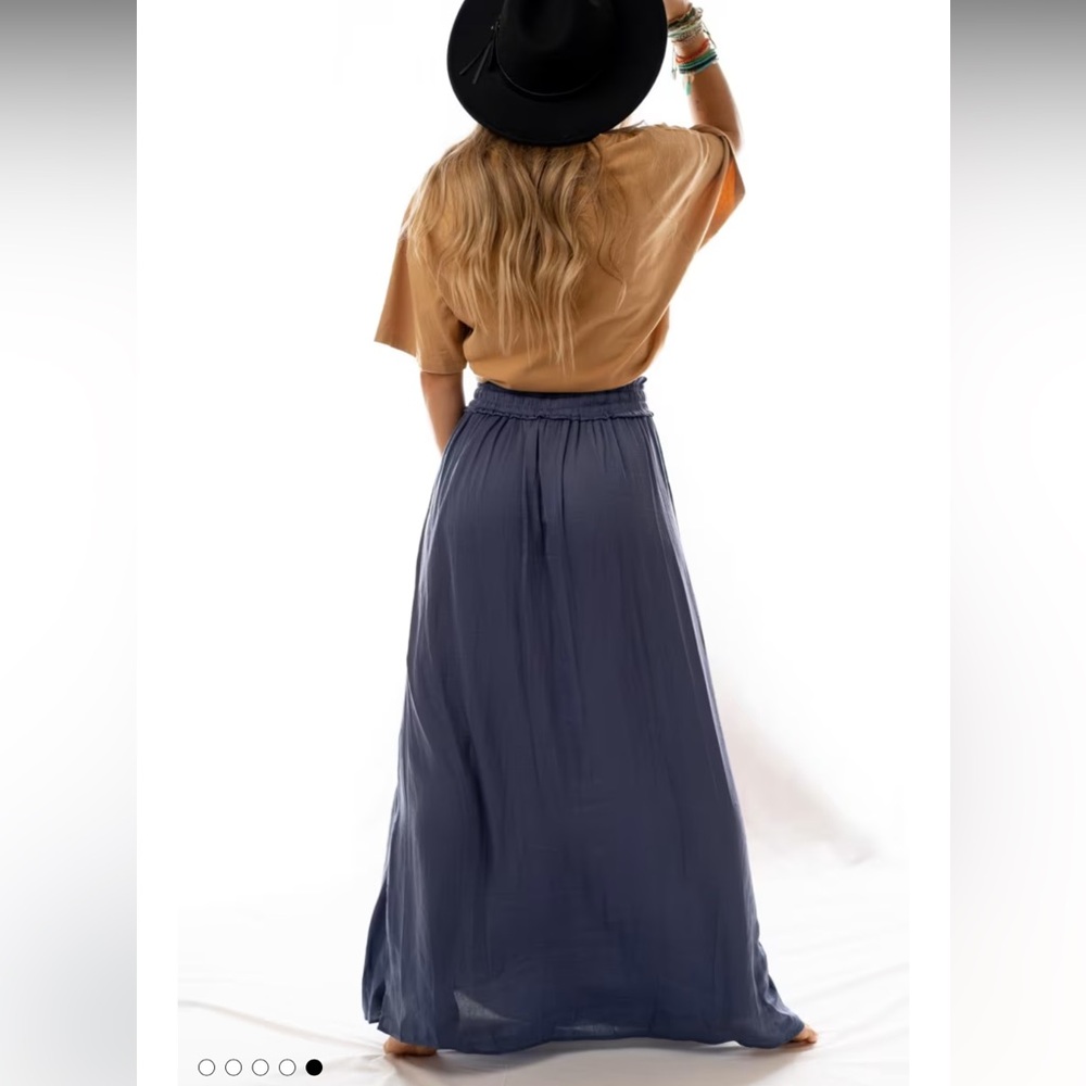 Three Birds Nest Stasia Maxi Skirt - Picture 5 of 8